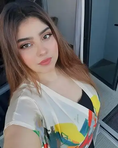 Naupada Escort